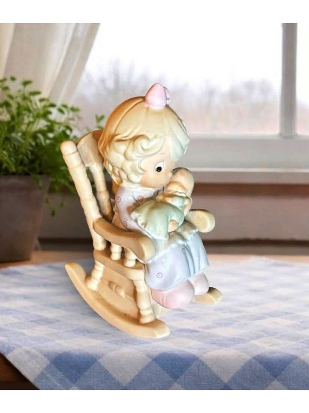 Precious Moments "Love Never Leaves A Mothers Arms" Figurine 523494 Girl & Baby